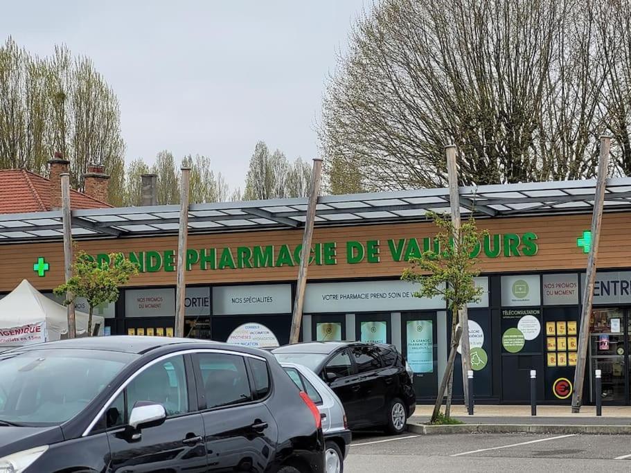 Joli T2, Terrasse Et Jardin, Ideal Pour Familles, A 15 Min De L'Aeroport Roissy Cdg Tremblay-en-France Exterior photo